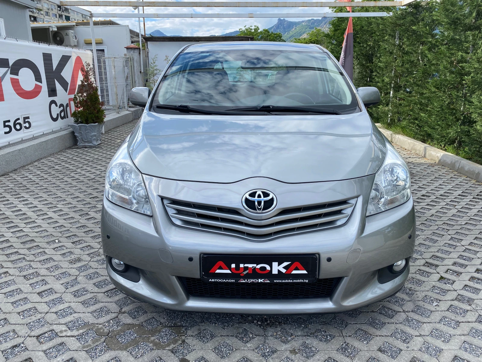 Toyota Verso 2.2D-150кс= АВТОМАТ= 7МЕСТА= 147х.км= НАВИ= КАМЕРА - [1] 