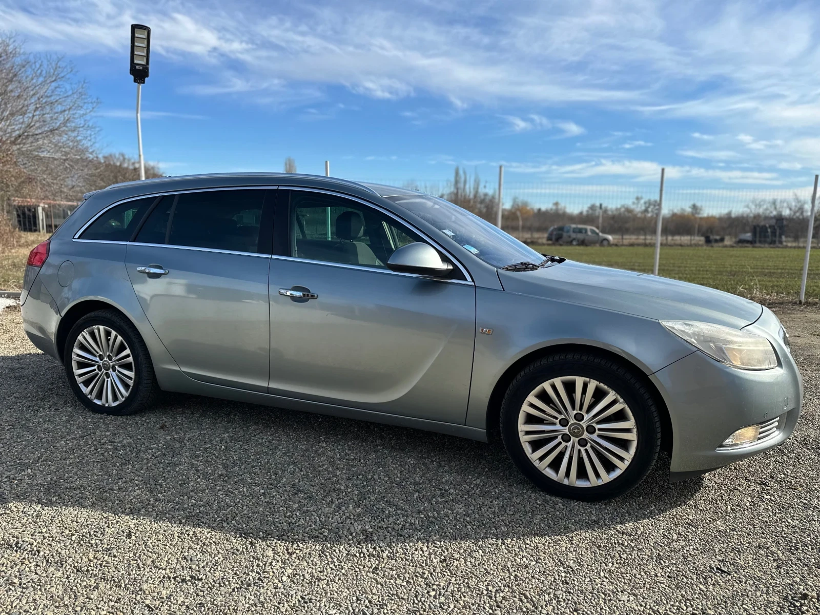 Opel Insignia  - изображение 4