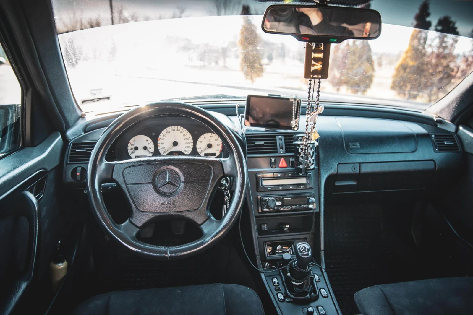 Mercedes-Benz C 200 W202 | Mobile.bg   11