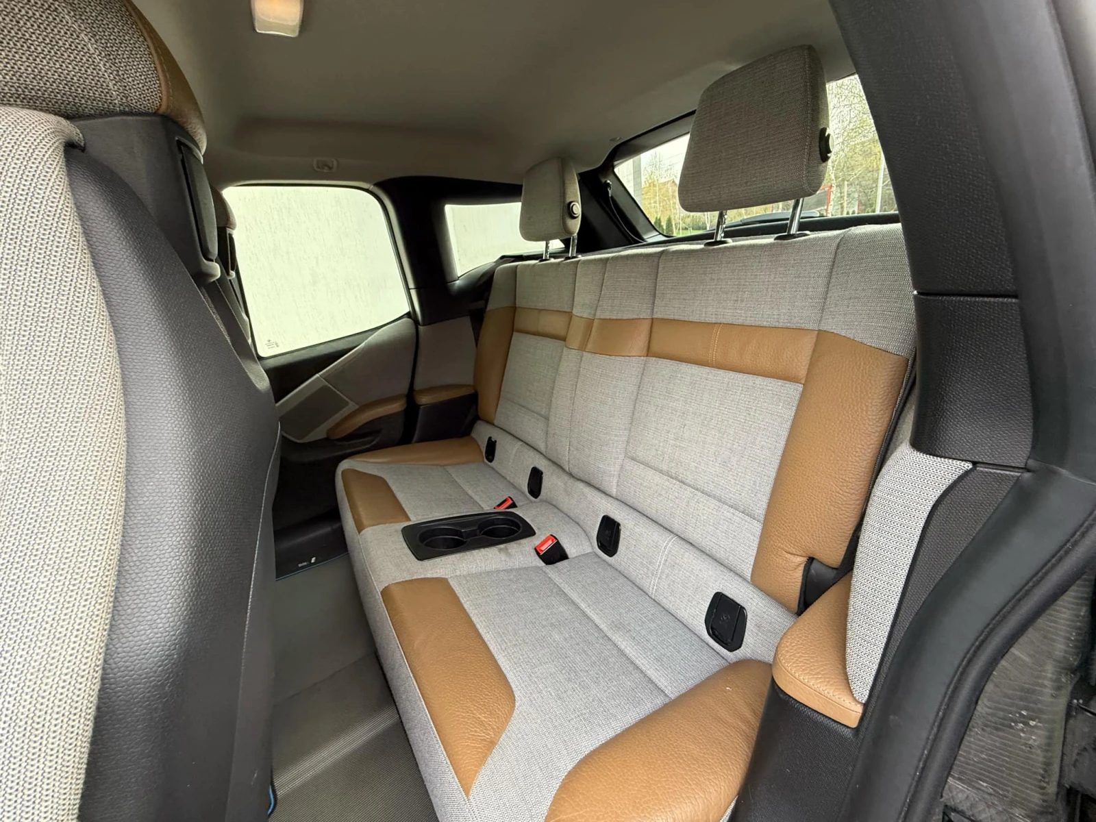BMW i3 ПОДГРЕВ / КАМЕРА / АВТОПИЛОТ - изображение 10