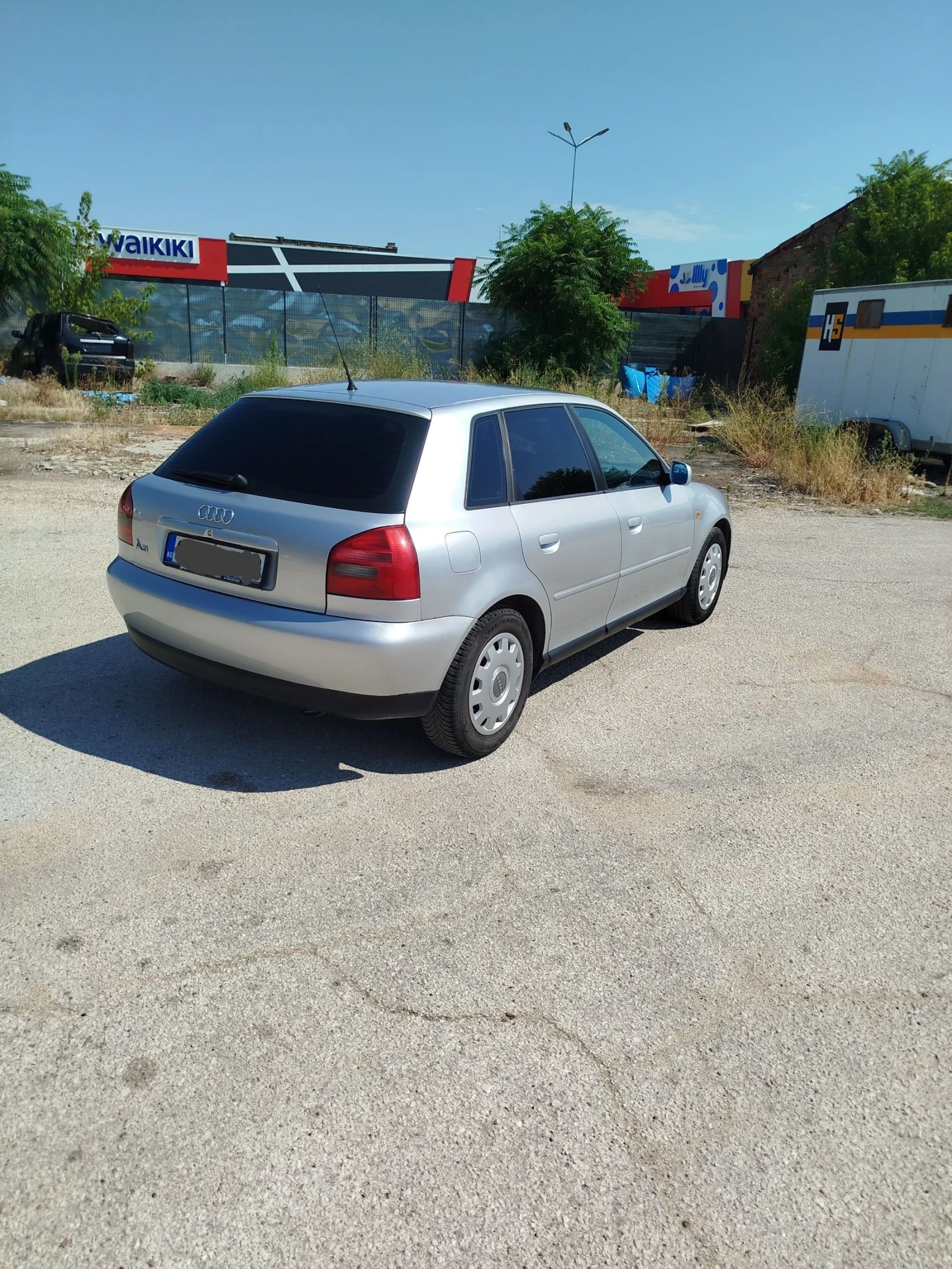 Audi A3 1.6 - изображение 10