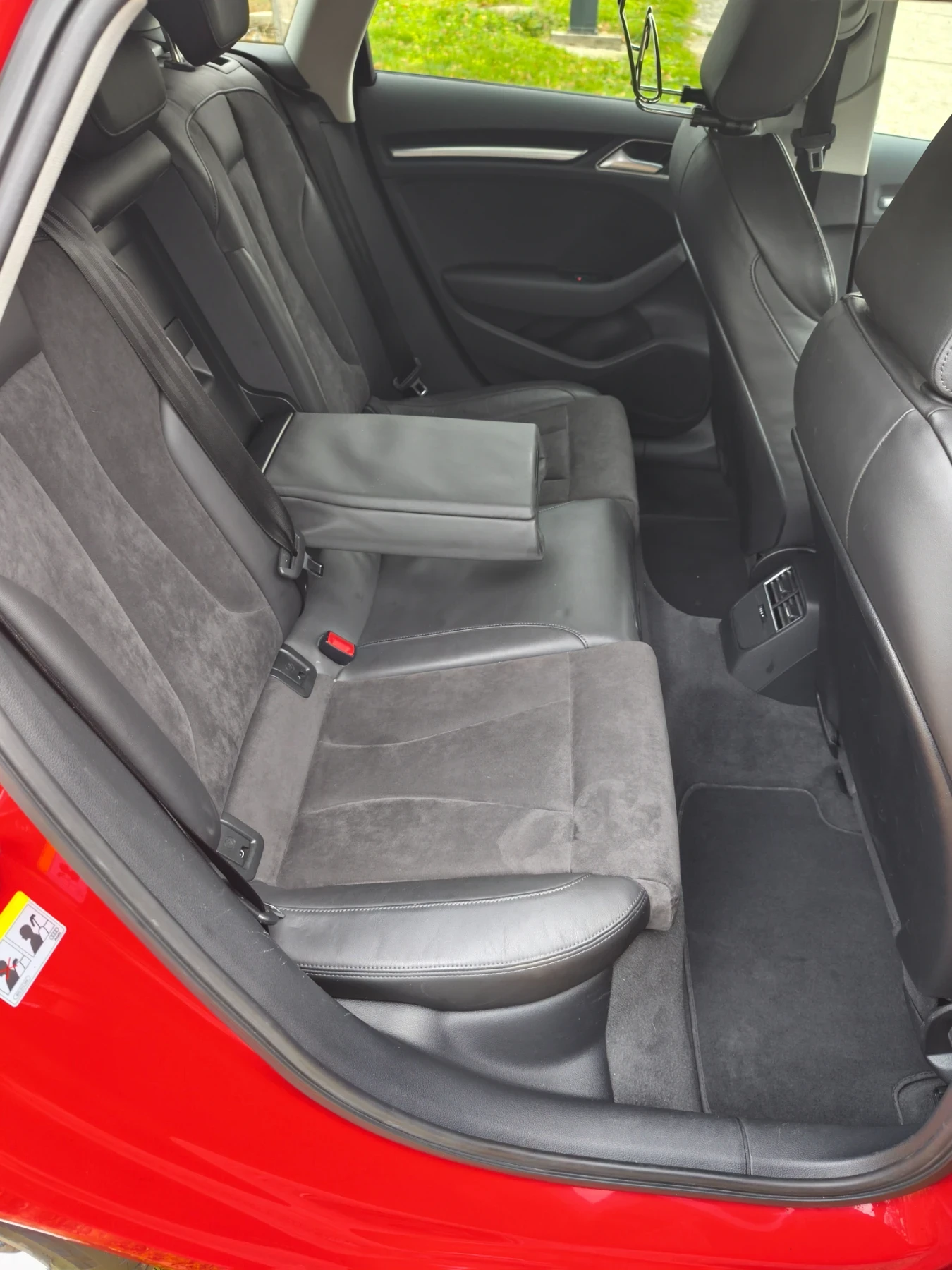 Audi A3 1.6 Ultra SLine Sportback  - изображение 8