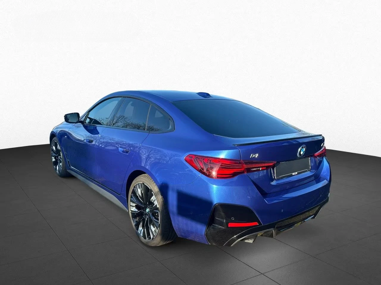 BMW i4 xDrive M50 M-Sport PRO/360/M �������/HK/Adaptive M | Mobile.bg � ����������� 3