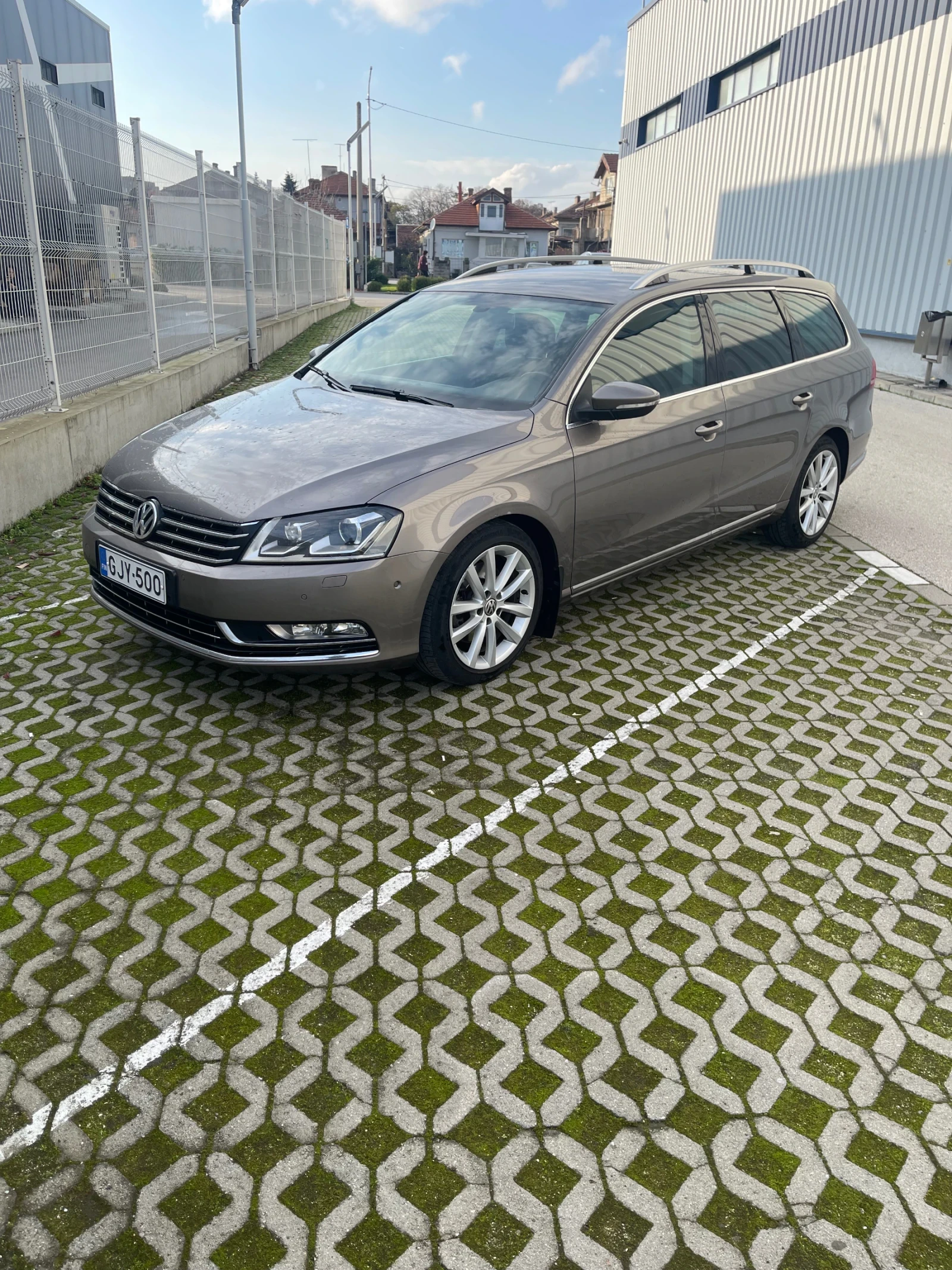 VW Passat  - изображение 2