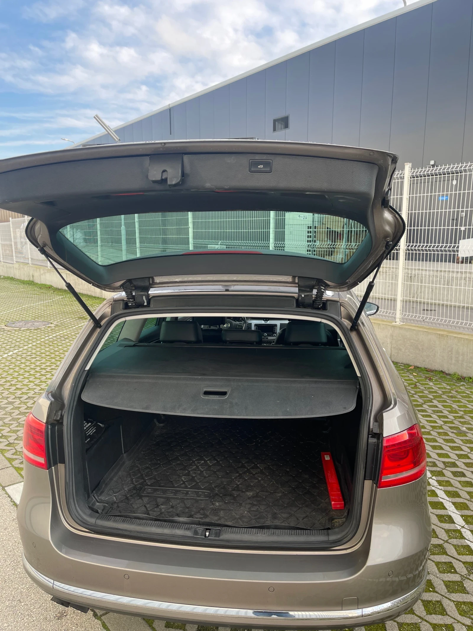 VW Passat  - изображение 5