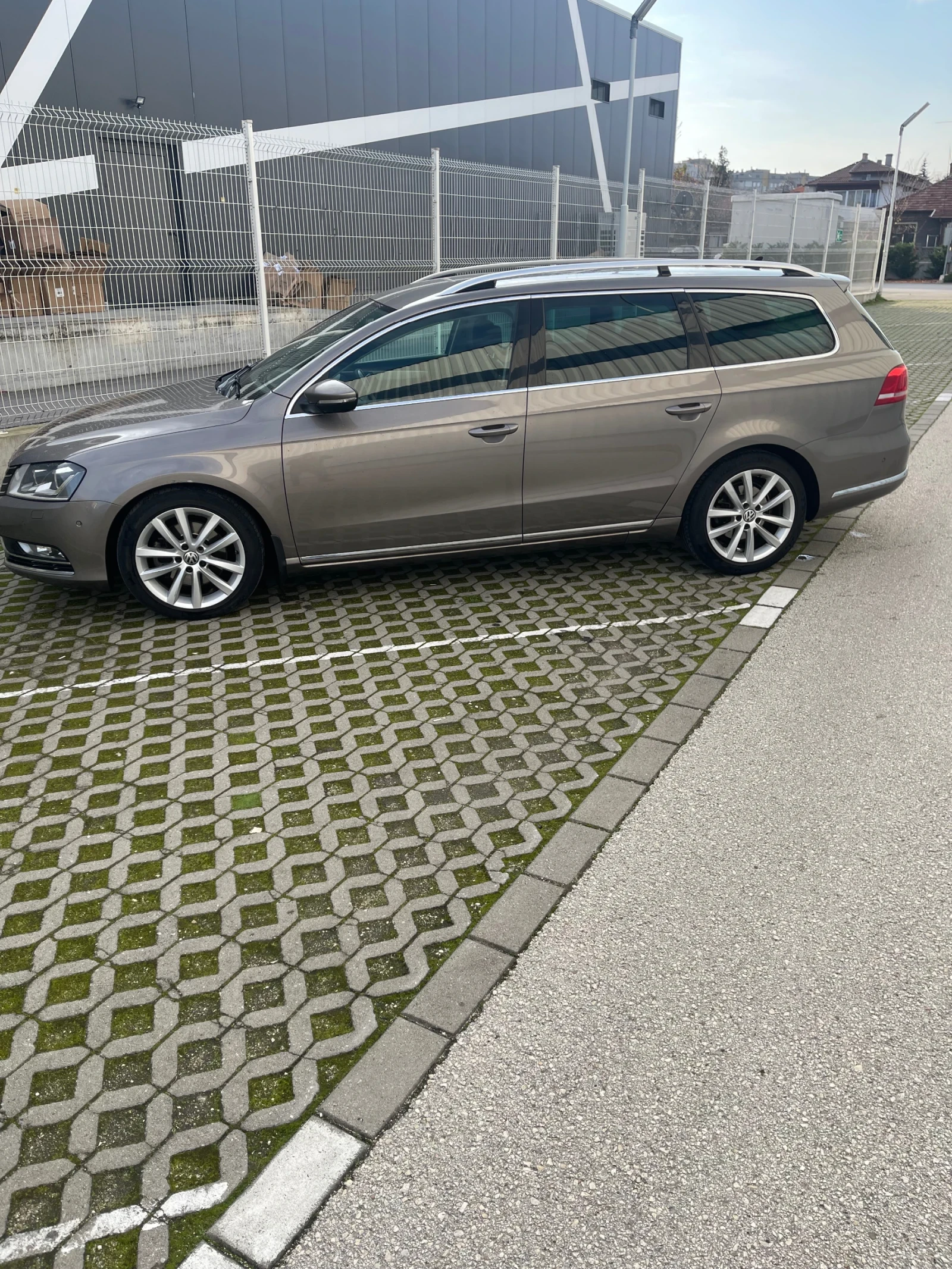 VW Passat  - изображение 4