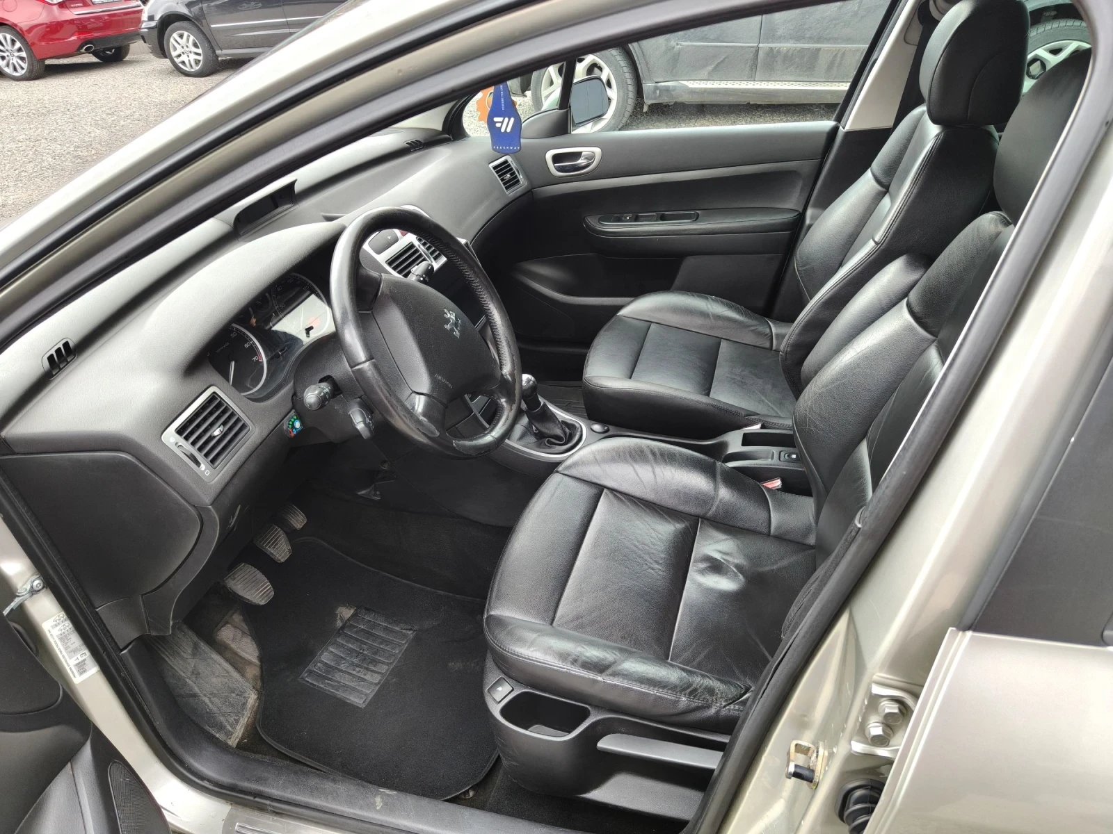 Peugeot 307 SW, снимка 11 - Автомобили и джипове - 54059896