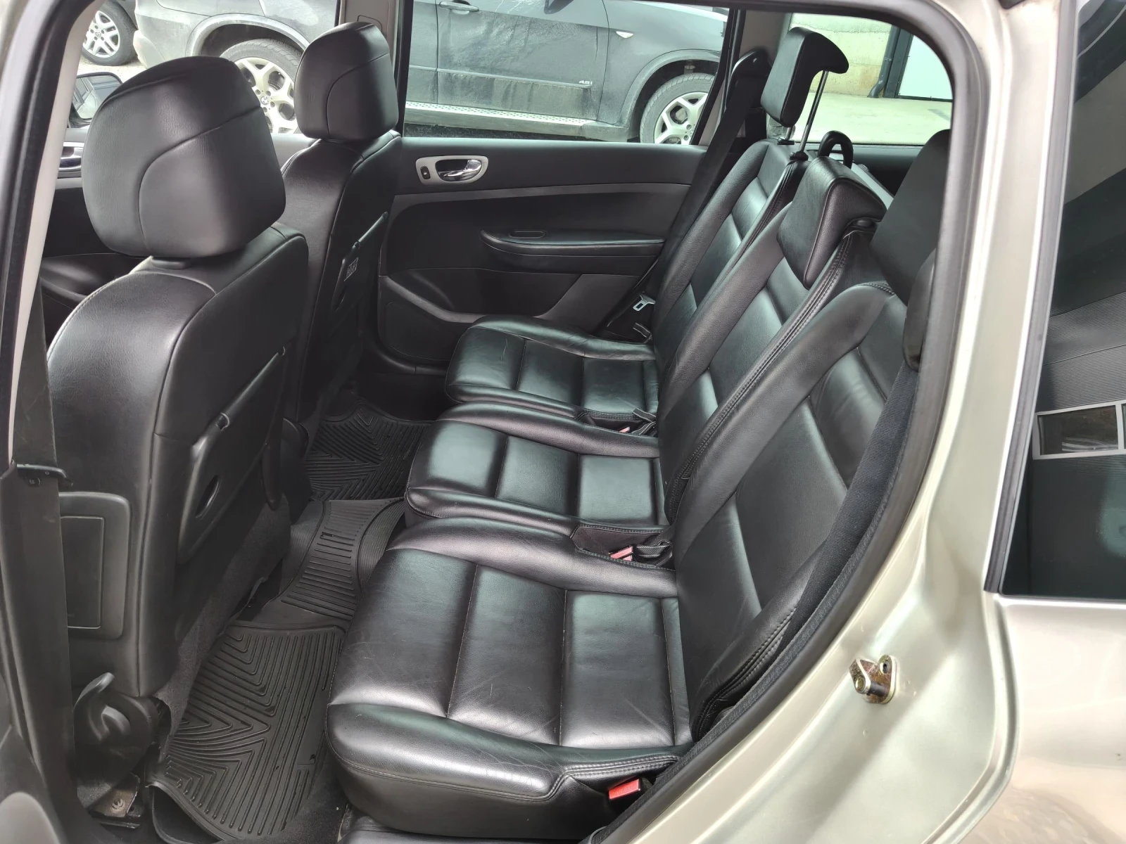 Peugeot 307 SW, снимка 9 - Автомобили и джипове - 54059896