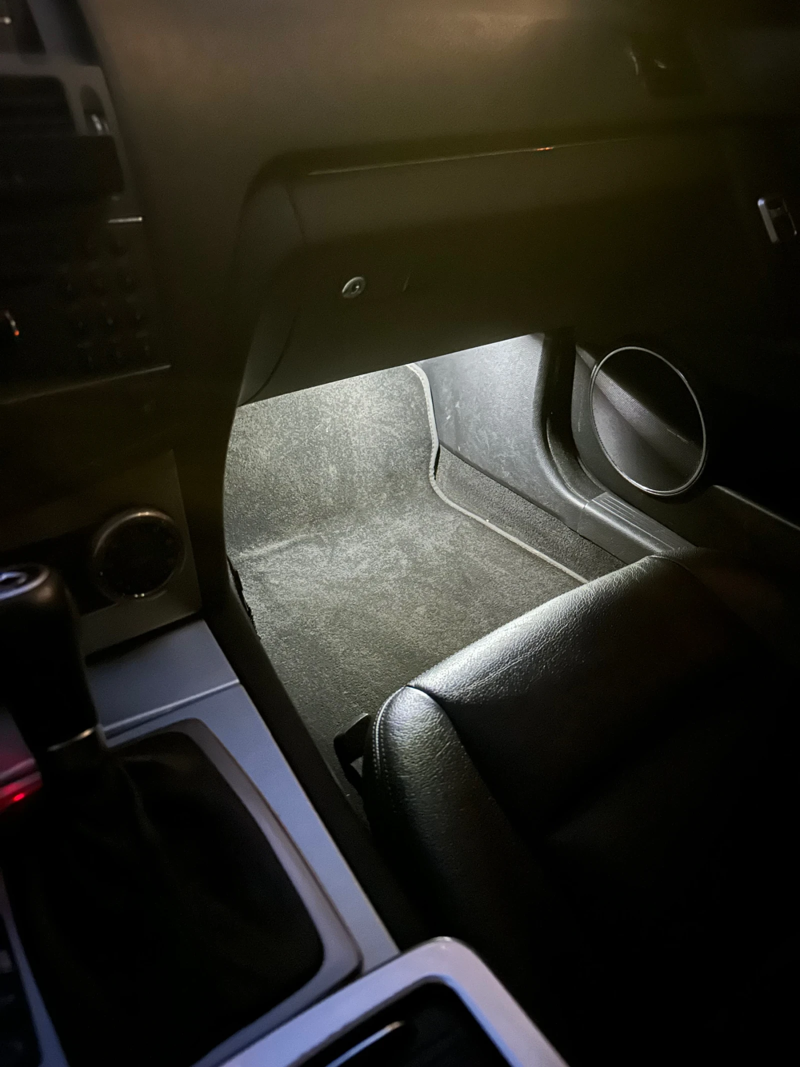 Mercedes-Benz C 350, снимка 6 - Автомобили и джипове - 54364833