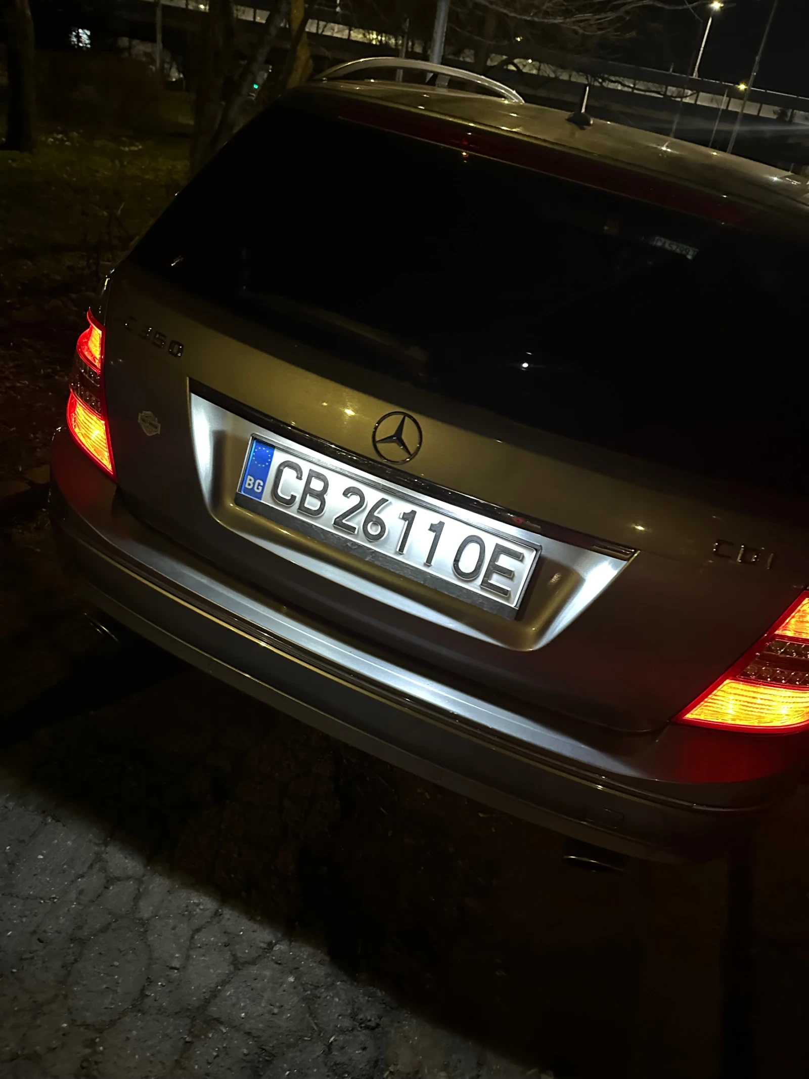 Mercedes-Benz C 350, снимка 3 - Автомобили и джипове - 54364833