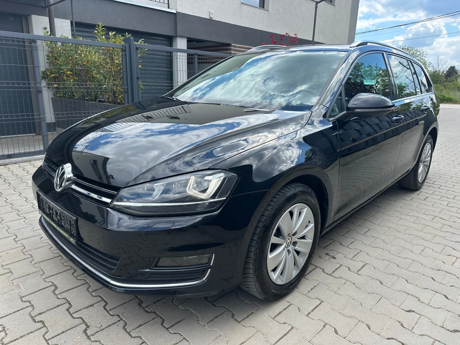 VW Golf TDI-105к.с-ПАНОРАМА