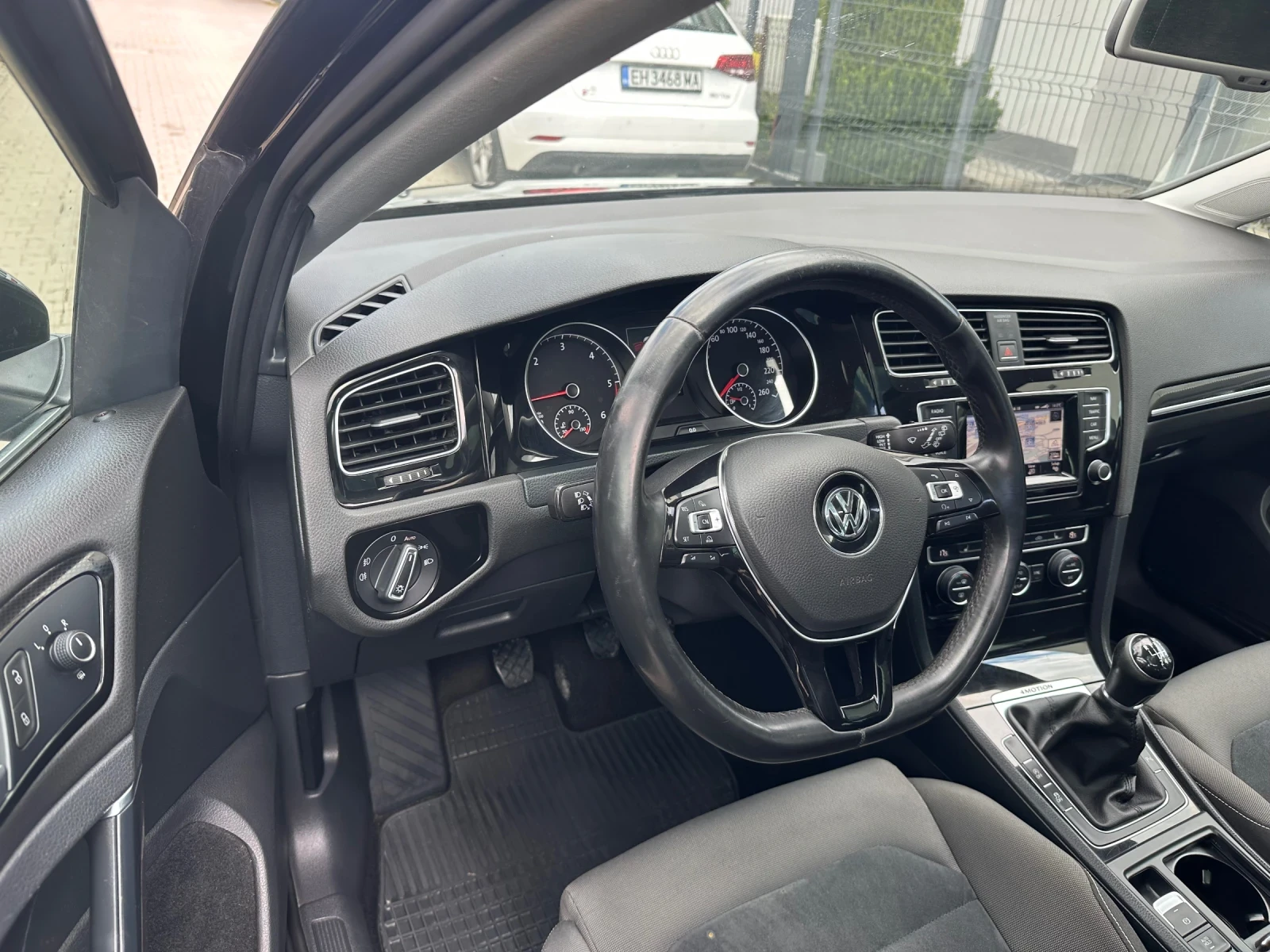 VW Golf TDI-105к.с-ПАНОРАМА, снимка 7 - Автомобили и джипове - 54513900