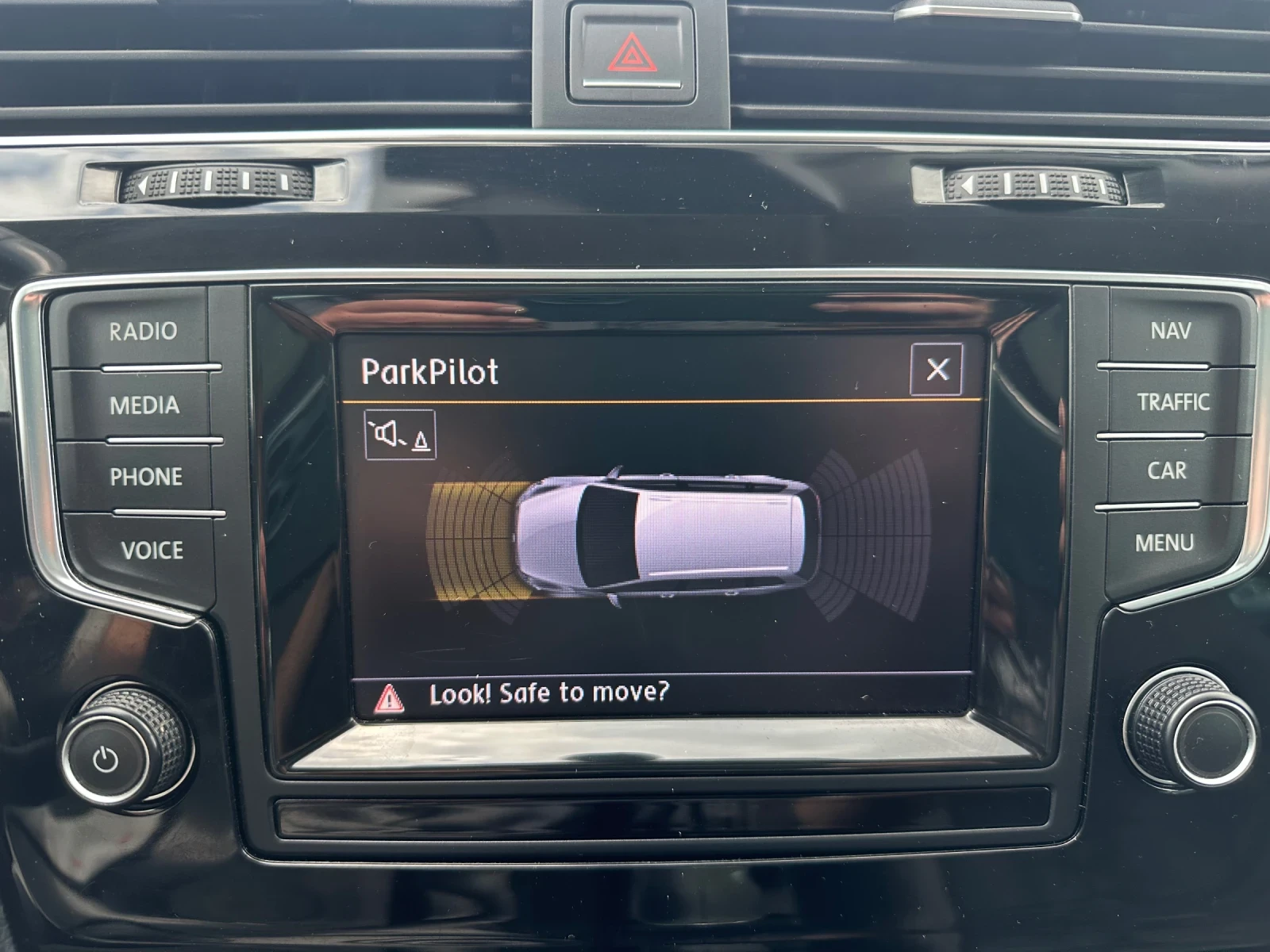 VW Golf TDI-105к.с-ПАНОРАМА, снимка 11 - Автомобили и джипове - 54513900