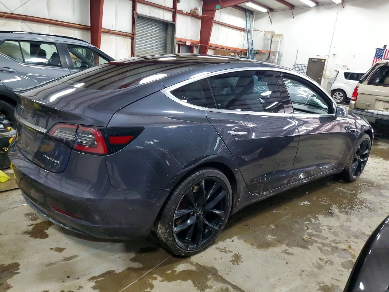 Tesla Model 3 Performance AWD | Mobile.bg � ����������� 3