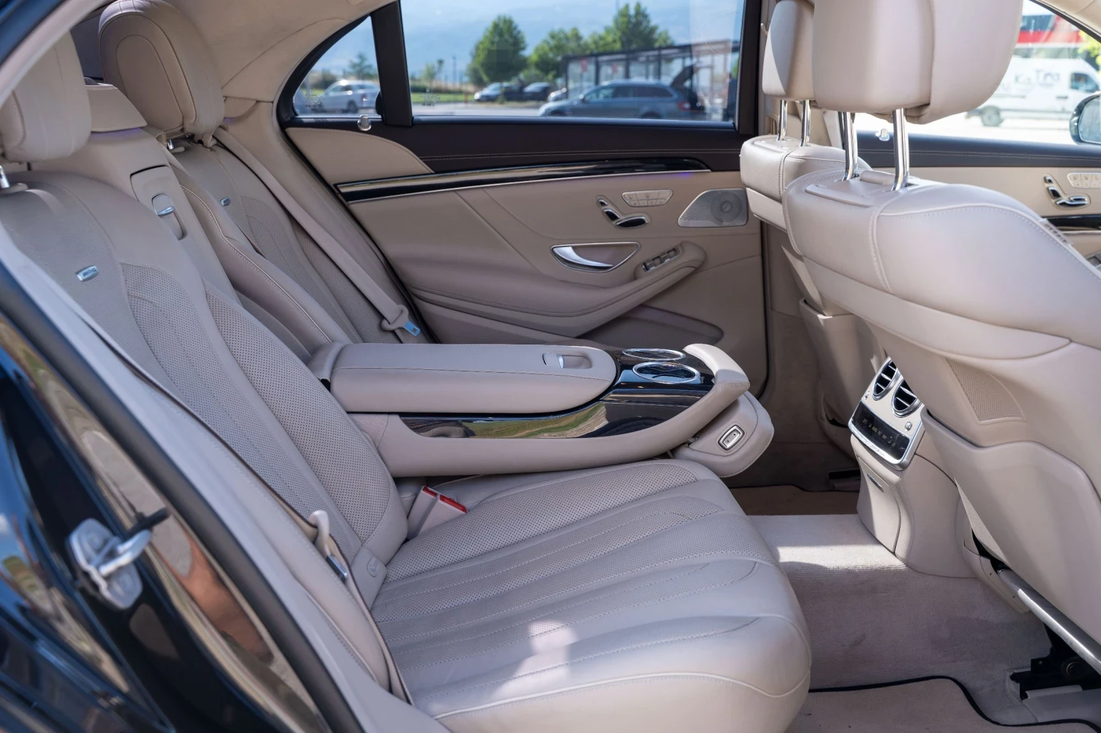 Mercedes-Benz S 63 AMG 4 Matik + LONG, снимка 16 - Автомобили и джипове - 54873350