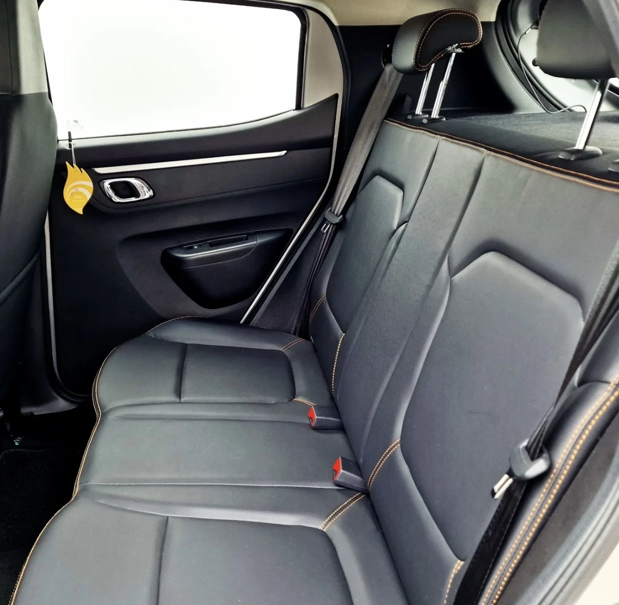 Dacia Spring Comfort Plus 30000км, снимка 9 - Автомобили и джипове - 55056001