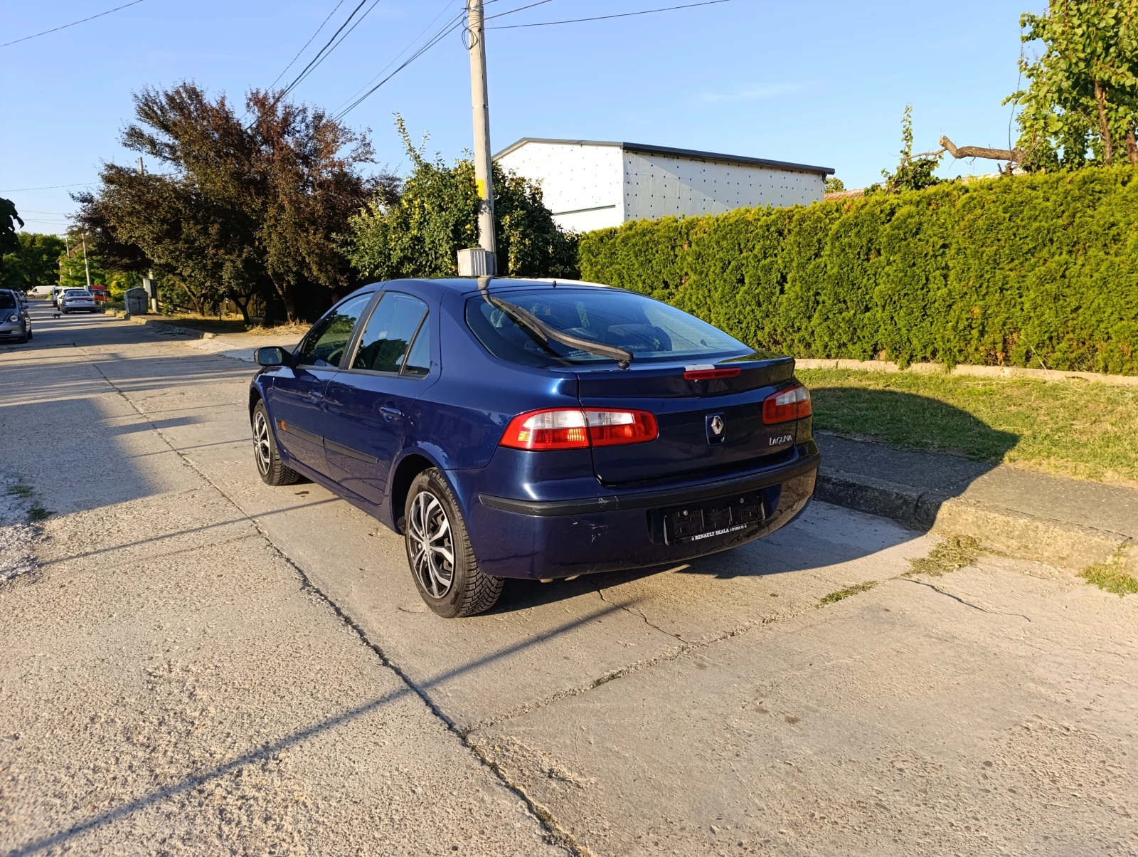 Renault Laguna, снимка 5 - Автомобили и джипове - 55196794