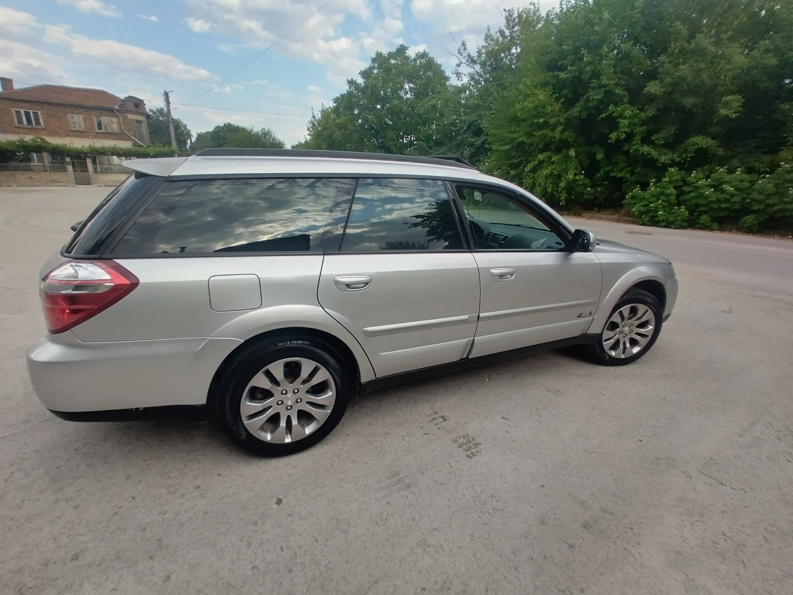 Subaru Outback Si-Drive Н6 3.0, снимка 4 - Автомобили и джипове - 55449434