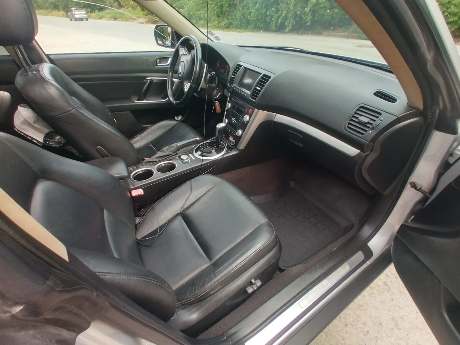 Subaru Outback Si-Drive Н6 3.0, снимка 8 - Автомобили и джипове - 55449434