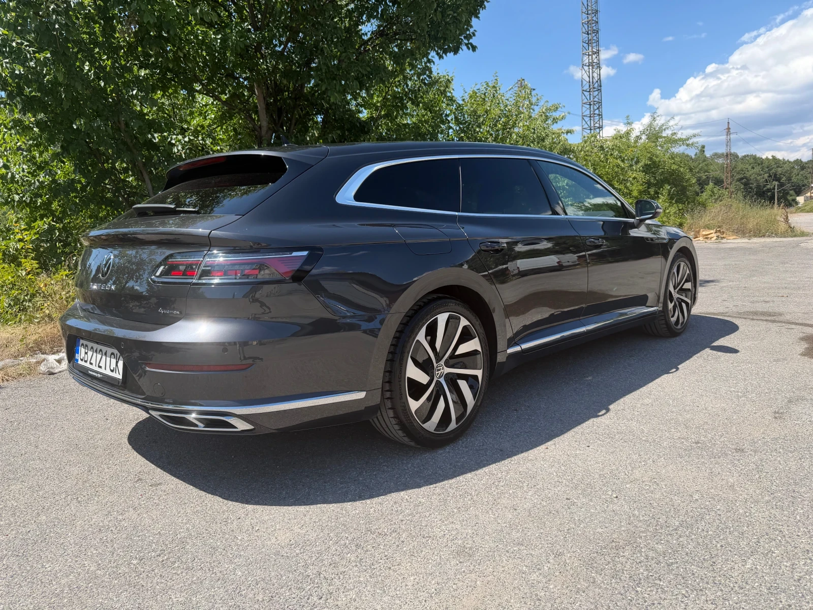 VW Arteon Shooting brake R-Line, 4x4, снимка 3 - Автомобили и джипове - 55459732