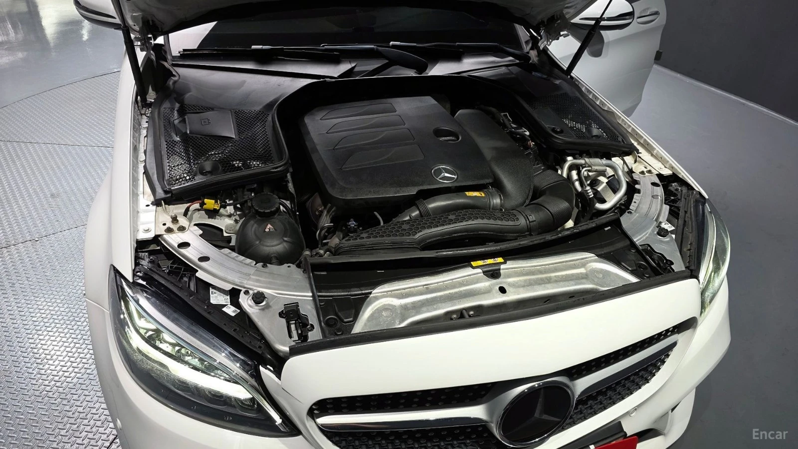 Mercedes-Benz C 200 AMG line, снимка 6 - Автомобили и джипове - 56129363