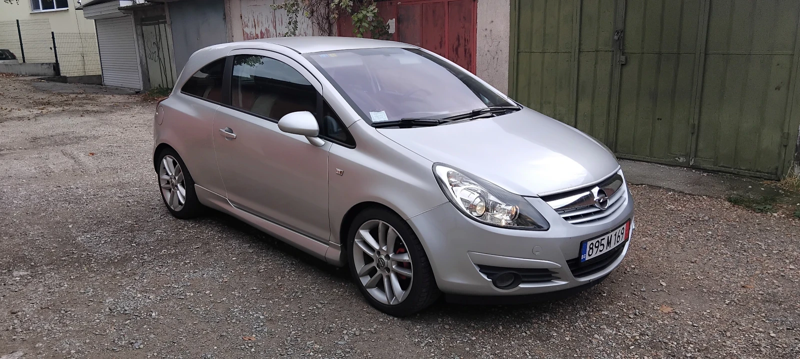 Opel Corsa 1.4 газ, снимка 3 - Автомобили и джипове - 56610672
