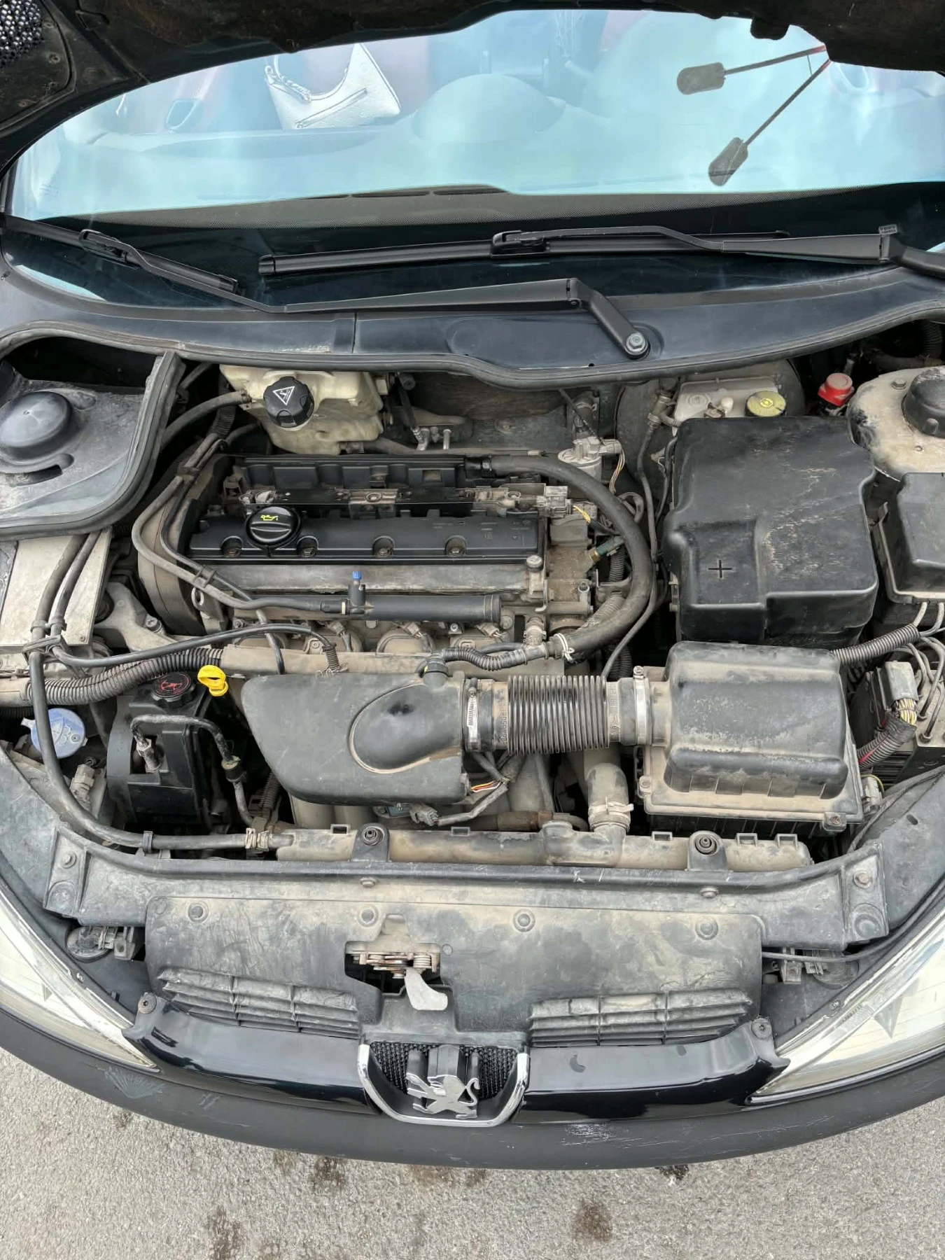 Peugeot 206 CC, снимка 10 - Автомобили и джипове - 56645521