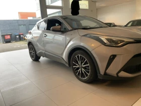 Toyota C-HR 2.0i* СЕРВИЗНА КНИЖКА С ПЪЛНА ИСТОРИЯ В TOYOTA, снимка 3