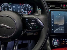 Jaguar F-PACE P250 R-Dynamic S | Sunroof | Navigation | Bluetoot | Auto.bg — изображение 14