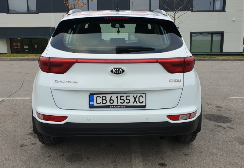 Kia Sportage 1.6 GDI, снимка 8 - Автомобили и джипове - 48087800