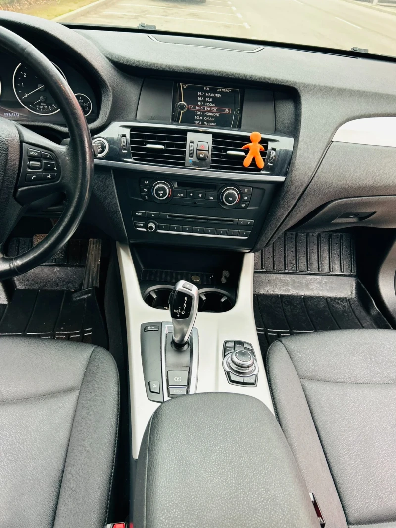 BMW X3 XDrive 2.8 с Газова Уредба, снимка 8 - Автомобили и джипове - 52596967