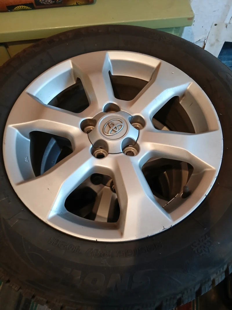 Toyota Rav4, снимка 11 - Автомобили и джипове - 52932734