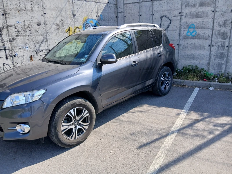 Toyota Rav4, снимка 3 - Автомобили и джипове - 52932734