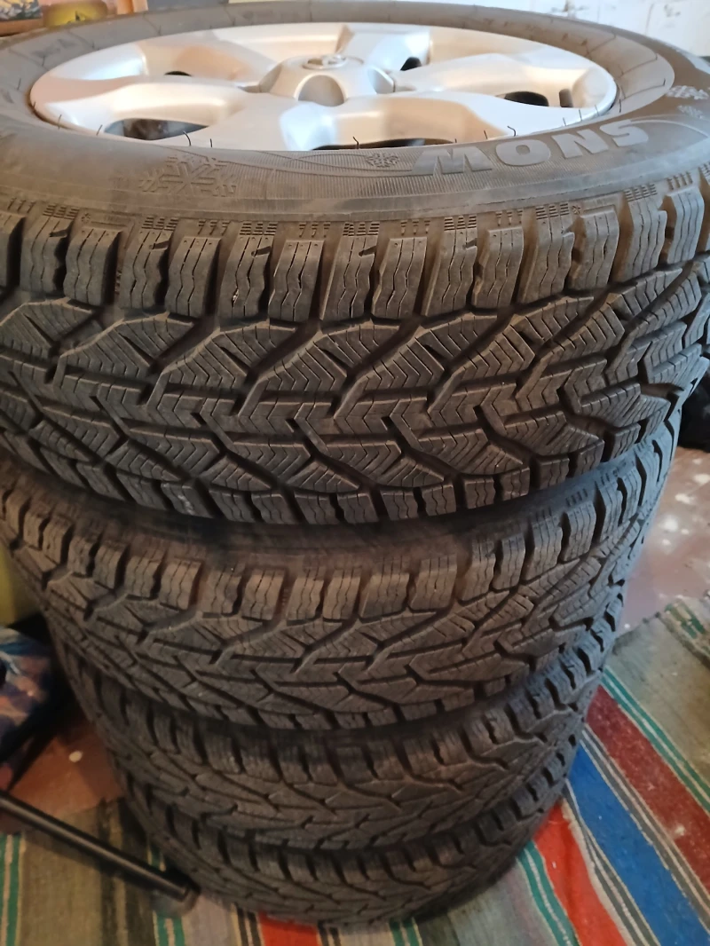 Toyota Rav4, снимка 12 - Автомобили и джипове - 52932734