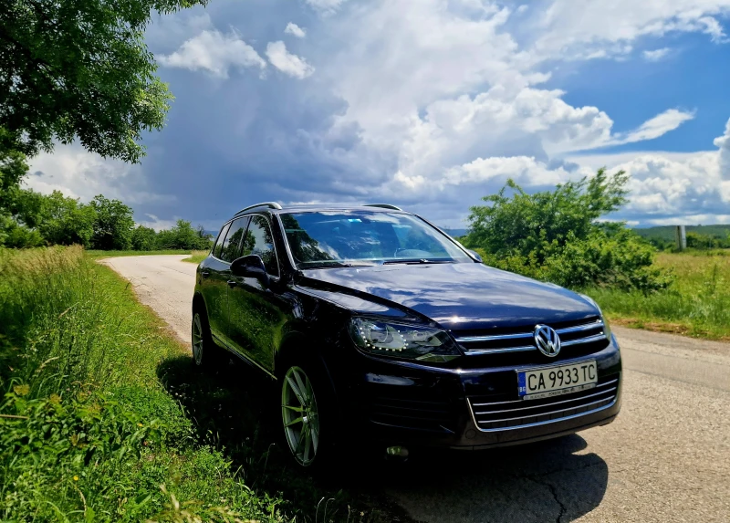 VW Touareg 3.0 tdi, снимка 7 - Автомобили и джипове - 52477418