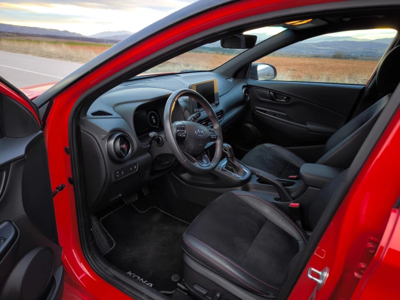 Hyundai Kona 4WD, снимка 6 - Автомобили и джипове - 52958036