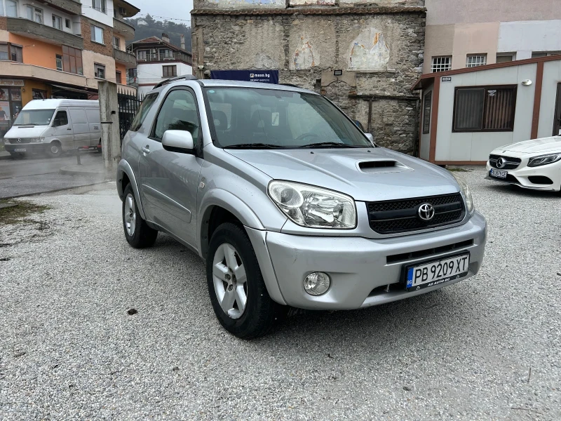 Toyota Rav4 FACELIFT * 2.0D4D * КЪСА БАЗА, снимка 3 - Автомобили и джипове - 53453249