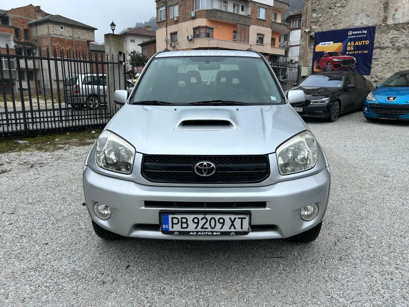 Toyota Rav4 FACELIFT * 2.0D4D * КЪСА БАЗА, снимка 2 - Автомобили и джипове - 53453249