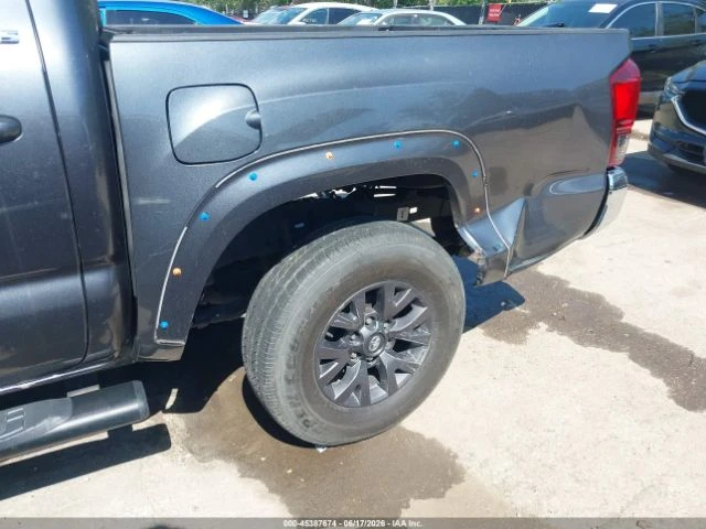 Toyota Tacoma SR5* V6* 22700KM* , снимка 6 - Автомобили и джипове - 55501387
