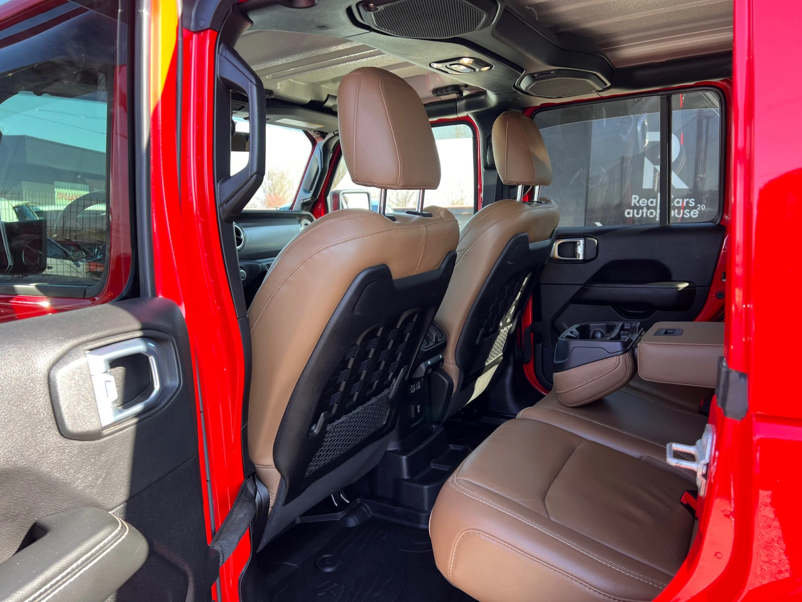 Jeep Wrangler 3.6 V6*RUBICON*CAMERA*KEYLESS*DISTRONIC*CARPLAY | Mobile.bg   15