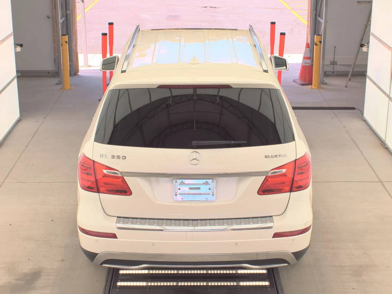 Mercedes-Benz GL 350 BlueTEC 4MATIC* Fully loaded* LANE TRACKING* PREMI - изображение 5