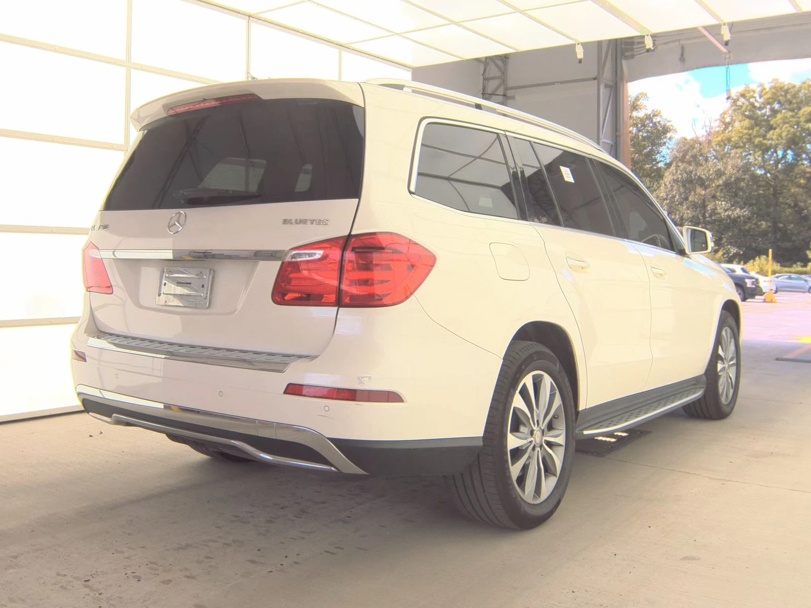 Mercedes-Benz GL 350 BlueTEC 4MATIC* Fully loaded* LANE TRACKING* PREMI - изображение 4