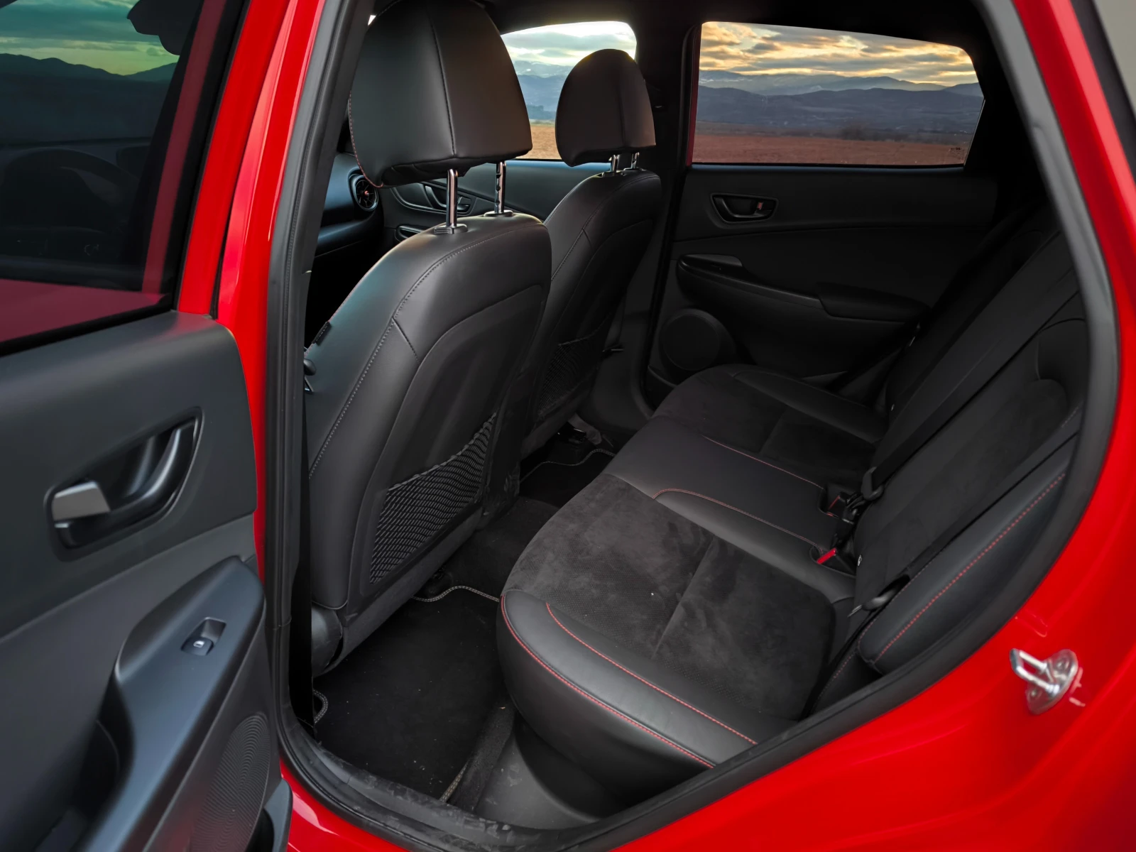 Hyundai Kona 4WD | Mobile.bg � ����������� 9