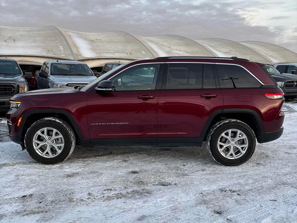 Jeep Grand cherokee / Limited / DISTRONIC / PANO / CARFAX - изображение 2