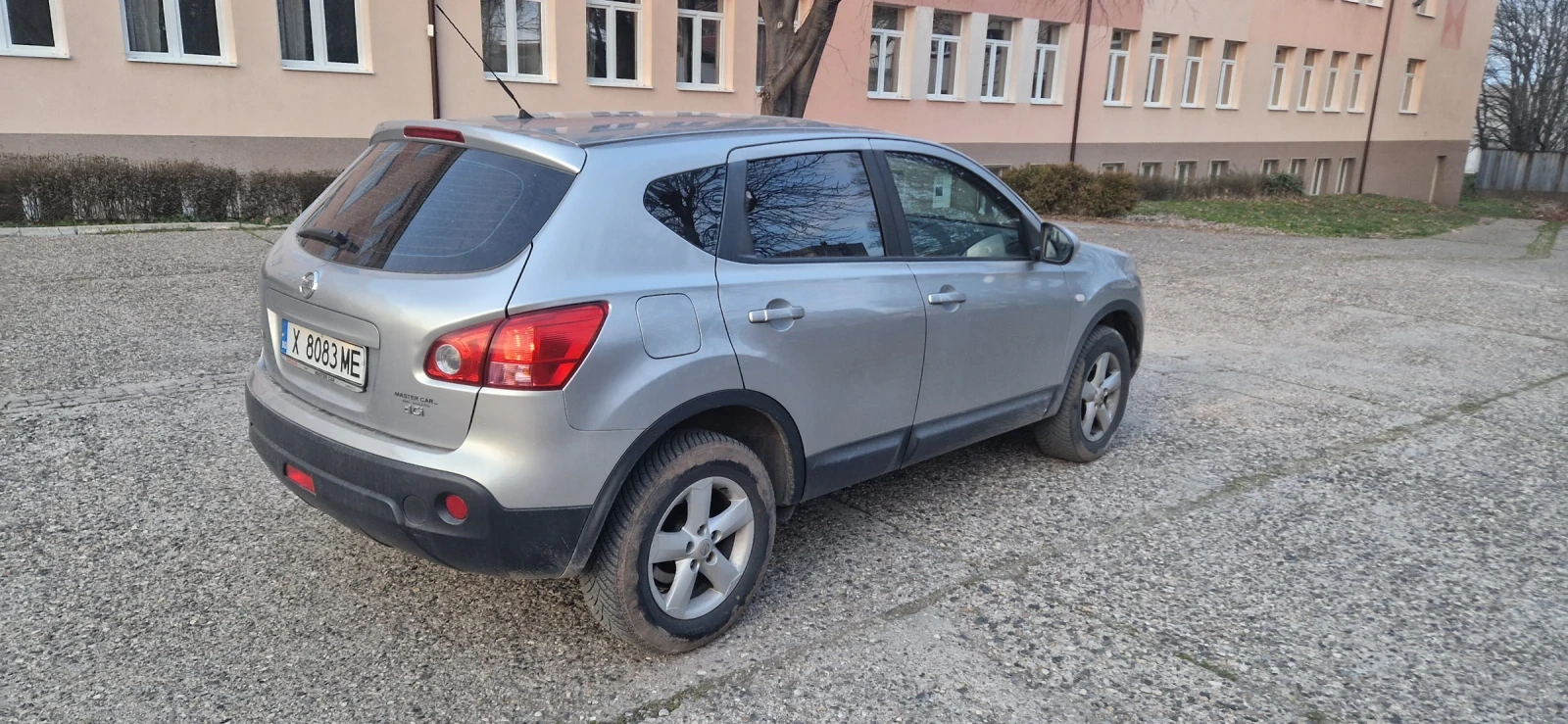 Nissan Qashqai, снимка 4 - Автомобили и джипове - 53811805