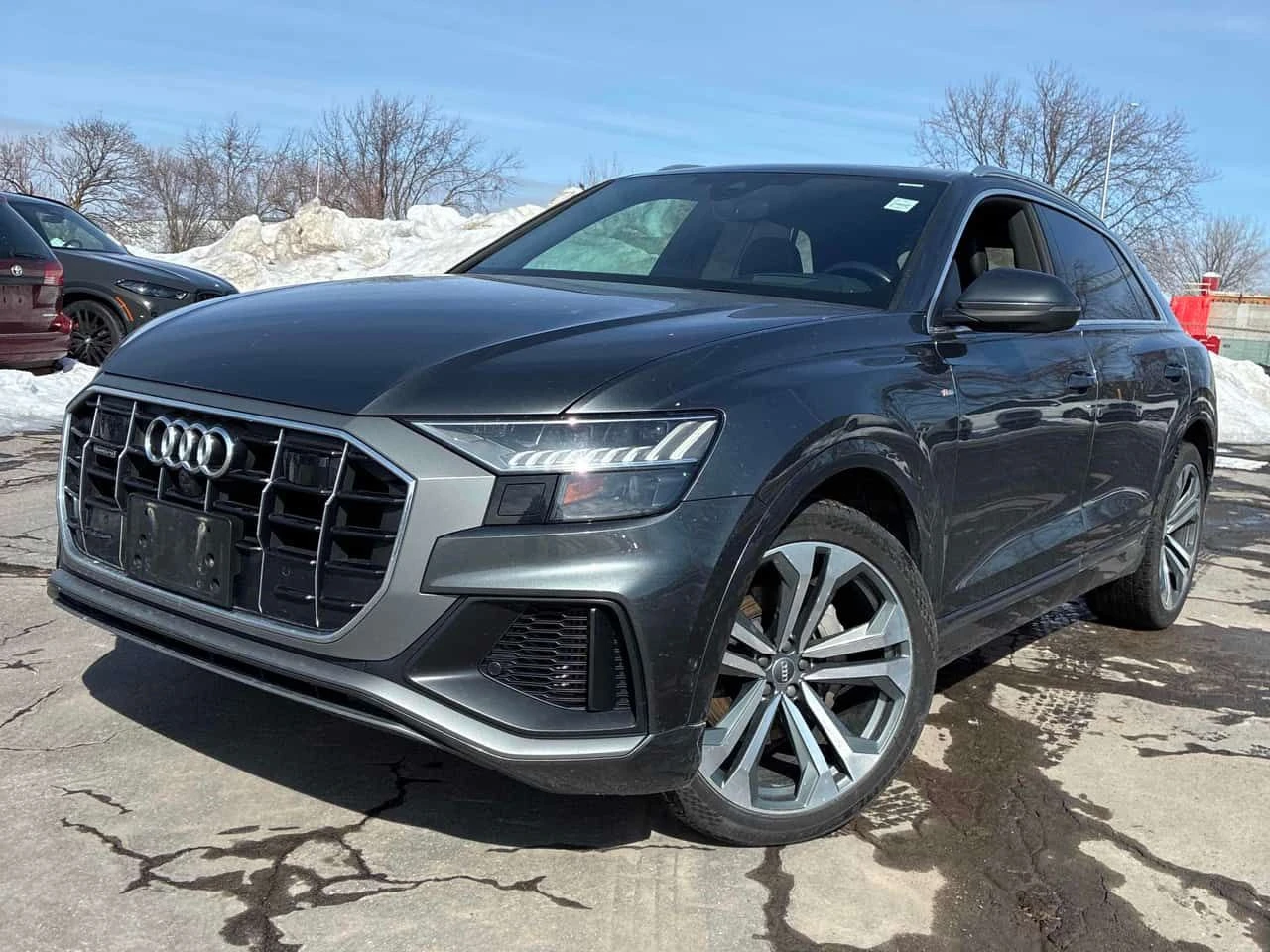 Audi Q8 TECHNIK * FULL S LINE* ДИСТРОНИК* 360* ОБДУХВАНЕ* 
