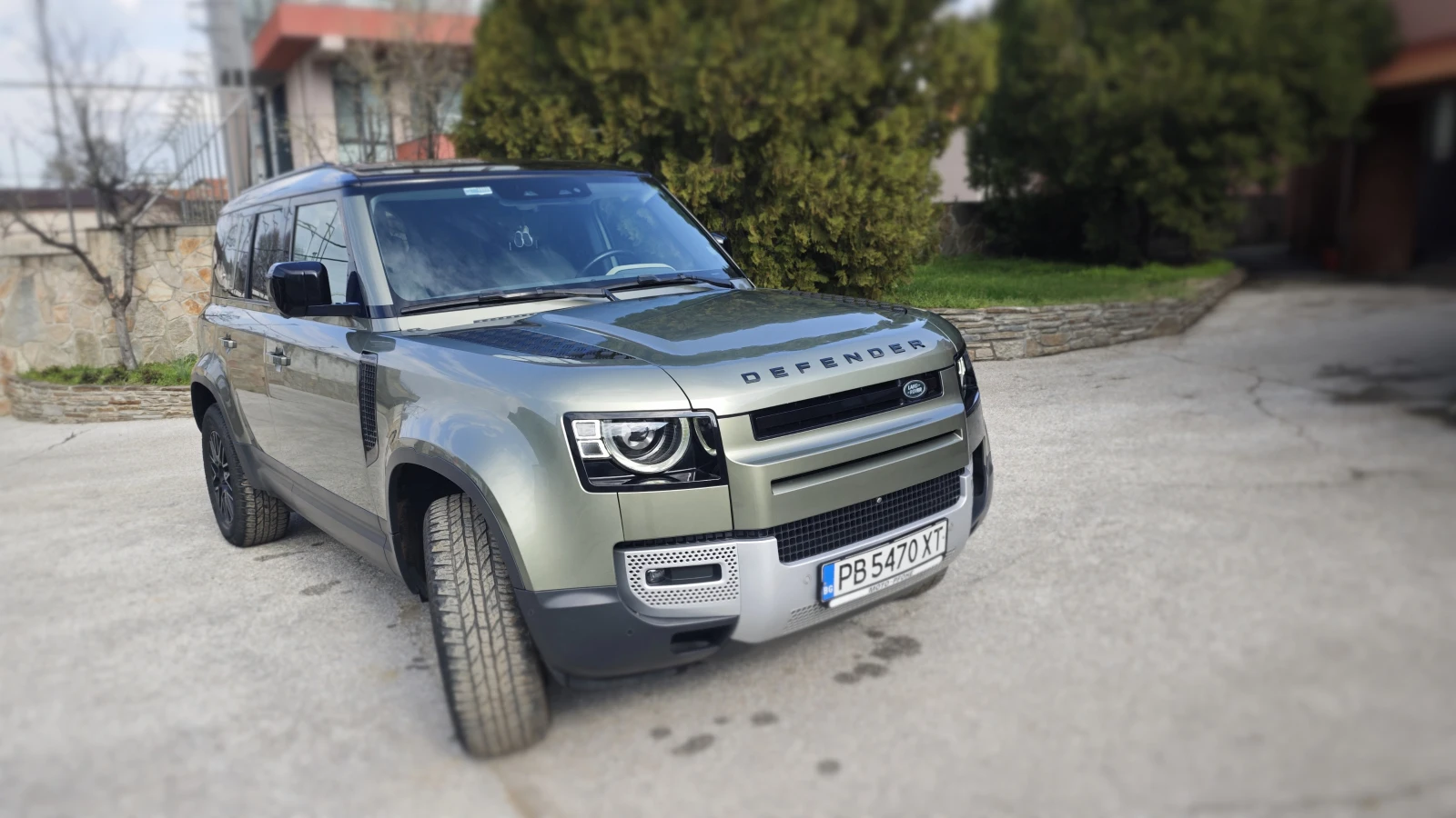 Land Rover Defender 110 FIRST EDITION, снимка 2 - Автомобили и джипове - 53982695