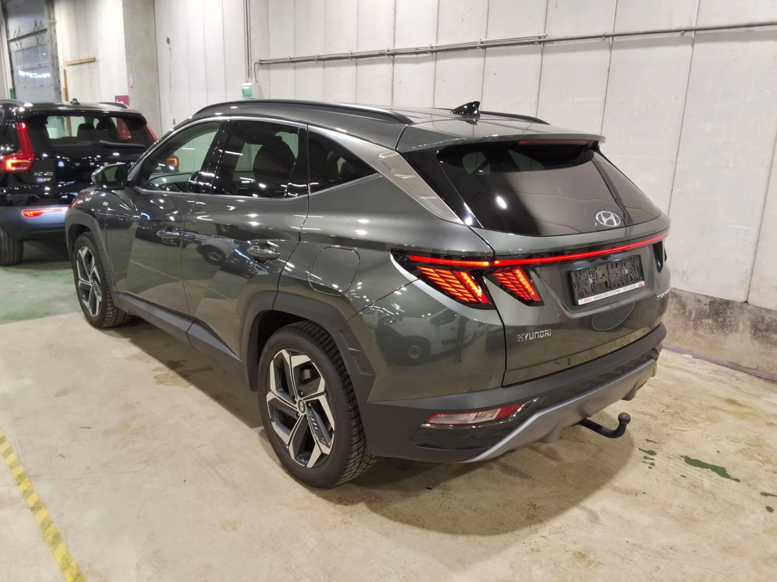 Hyundai Tucson 1.6 T-GDI Shine, снимка 4 - Автомобили и джипове - 54136960