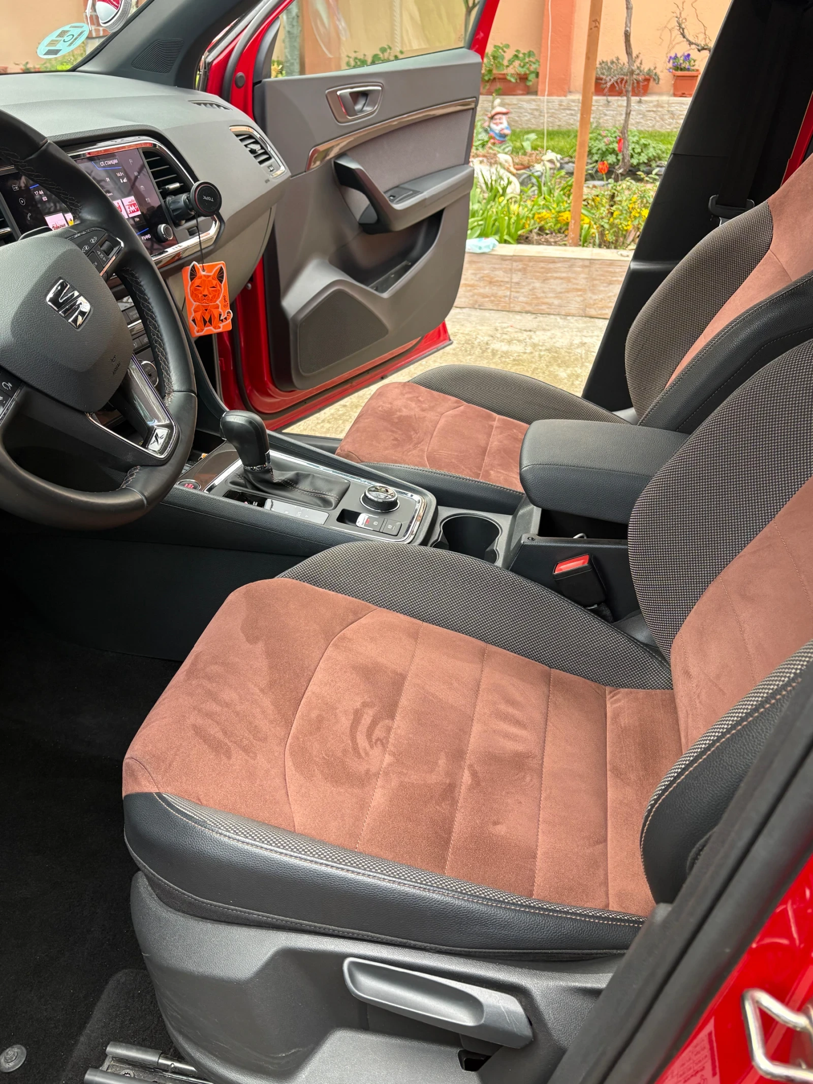 Seat Ateca XCELLENCE 4X4 автоматик 2.0 150кс. , снимка 7 - Автомобили и джипове - 54317644