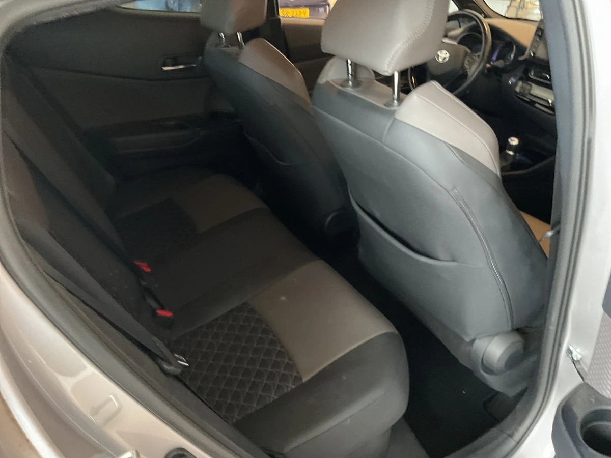 Toyota C-HR 2.0i* СЕРВИЗНА КНИЖКА С ПЪЛНА ИСТОРИЯ В TOYOTA, снимка 6 - Автомобили и джипове - 55831496